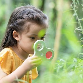 CLASSIC-WORLD-2-in-1-Microscope-Magnifier-for-Children-Exploring-the-Natural-World-1