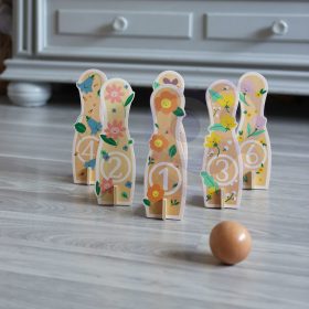 CLASSIC-WORLD-Wooden-Bowling-Game-for-Children-6-pcs-Ball-1
