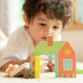 CLASSIC-WORLD-Wooden-Intertwining-Threading-Blocks-Keys-and-Doors-MONTESSORI-11-pcs-3