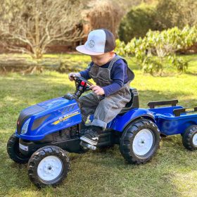 FALK-New-Holland-Pedal-Tractor-with-Trailer-and-Opening-Bonnet-2-5-years-2