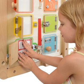 MASTERKIDZ-Learning-to-Open-and-Close-Locks-Wall-Manipulative-Board-2