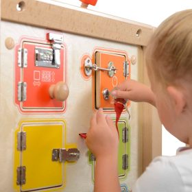 MASTERKIDZ-Learning-to-Open-and-Close-Locks-Wall-Manipulative-Board-3