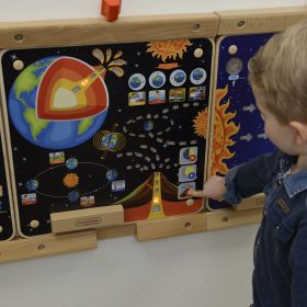 MASTERKIDZ-Montessori-Earth-Educational-Board-1