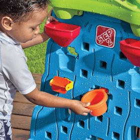 STEP2-Water-Wall-Waterfall-Little-Explorer-3