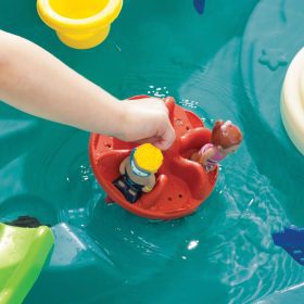 Step2-Splish-Splash-Seas-Water-Table™-with-Island-and-Accessories-1