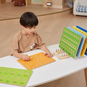 VIGA-Graphomotor-Board-Numbers-Learning-to-Write-2