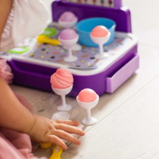 WOOPIE-Ice-Cream-Case-3-in-1-Kitchen-Shop-Ice-Cream-Parlor-Portable-62-pcs-3