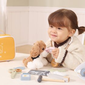 VIGA-PolarB-Pet-Care-Kit-–-Little-Veterinarian-3