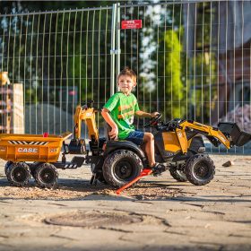 FALK-Case-IH-Backhoe-Tractor-Orange-with-Trailer-Movable-Bucket-for-3-7-Years-1 Movable Bucket for 3-7 Years