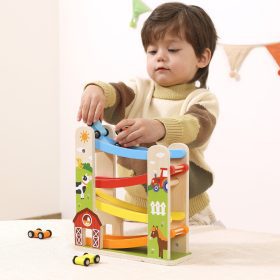 VIGA-Wooden-Racetrack-with-Farm-Theme-2